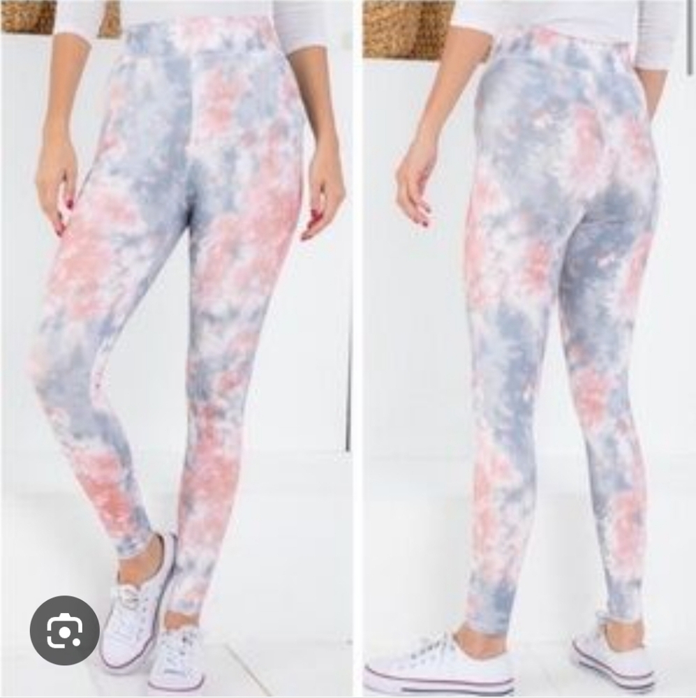 NWOT Peach Love California tye dye sport bra legging set